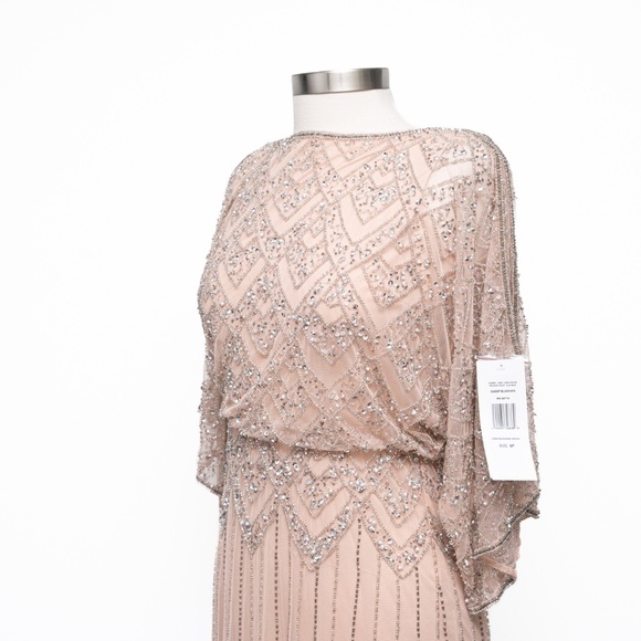 Pisarro Nights. Diamond Motif Mesh Blouson Gown In Blush. - Picture 10 of 16
